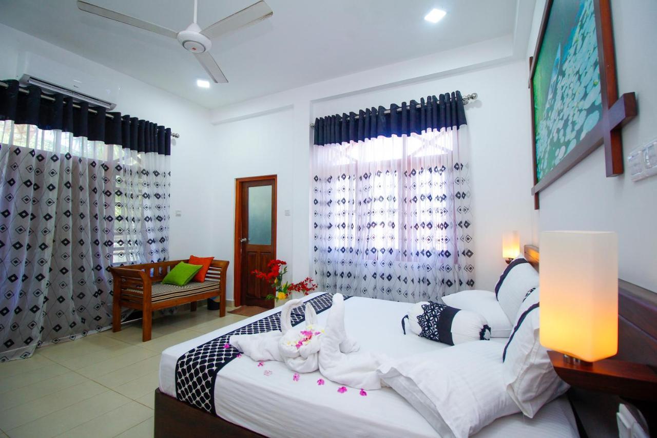 Dedunu Home Bentota Bagian luar foto